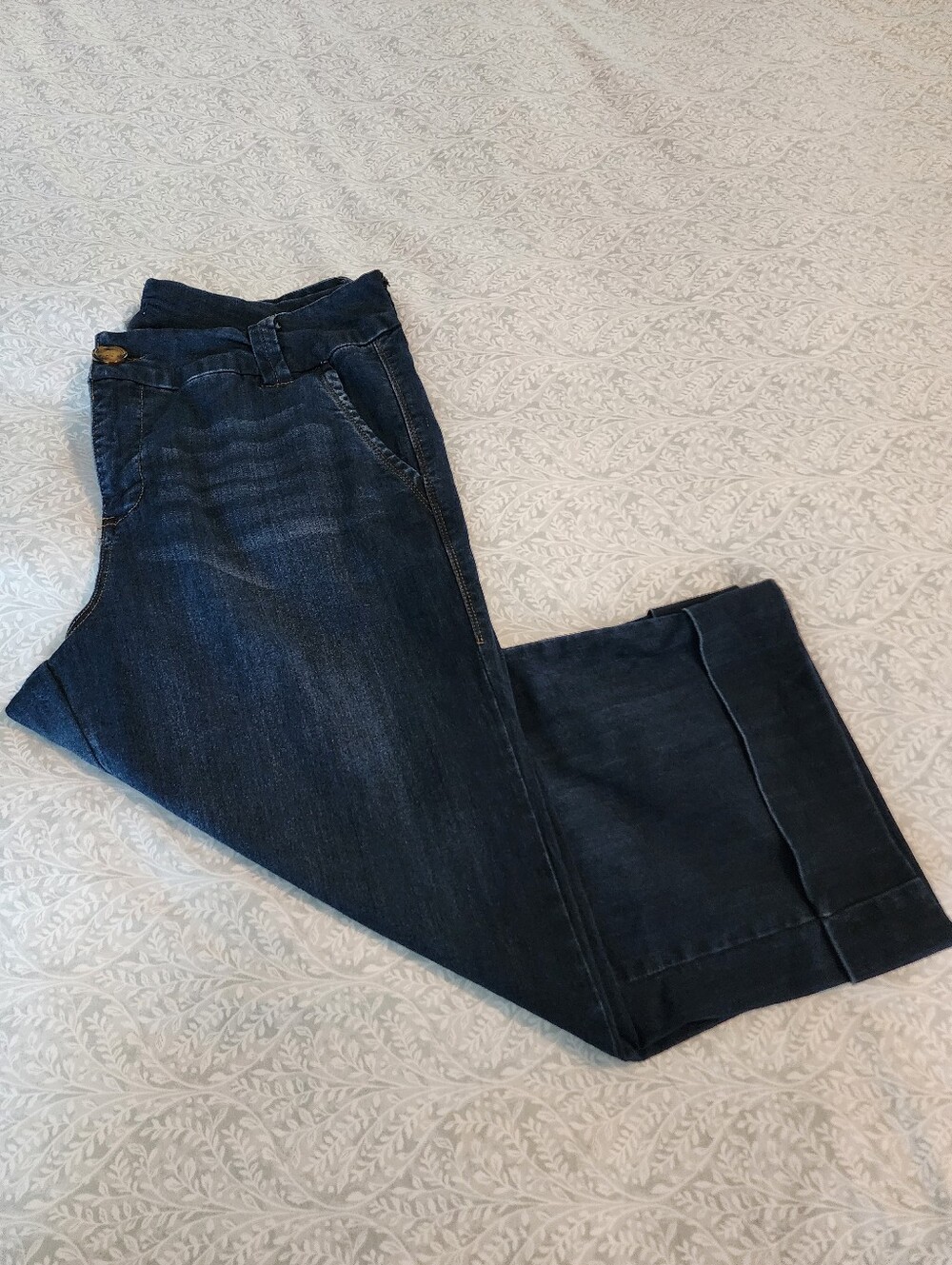 Plus Size M Jeans by Maurices High Rise Rolled Hem Cropped Jean, 18W - Picture 2 of 11